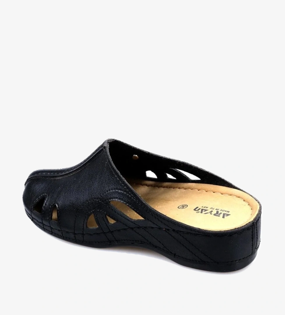 09-130 Kadın Ortapedic terlik