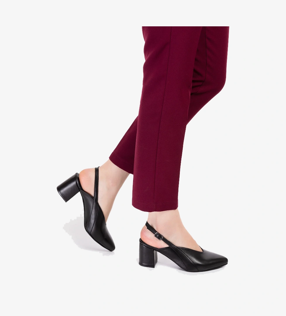 Gondol Kundura Gondol Kadın Hakiki Deri Klasik Topuklu Ayakkabı Şhn.813 model görseli