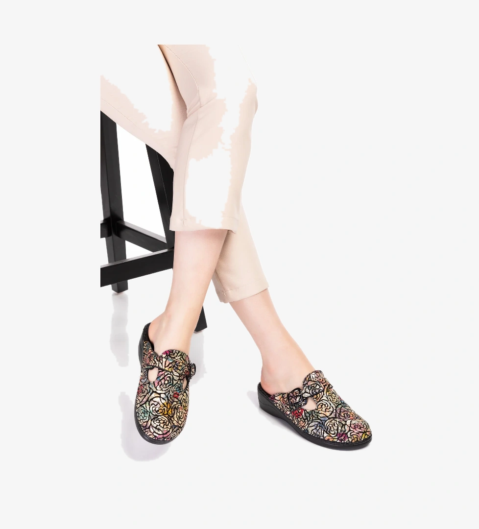 Gondol Kadın Hakiki Deri Ortopedik Sabo Terlik yprk.707