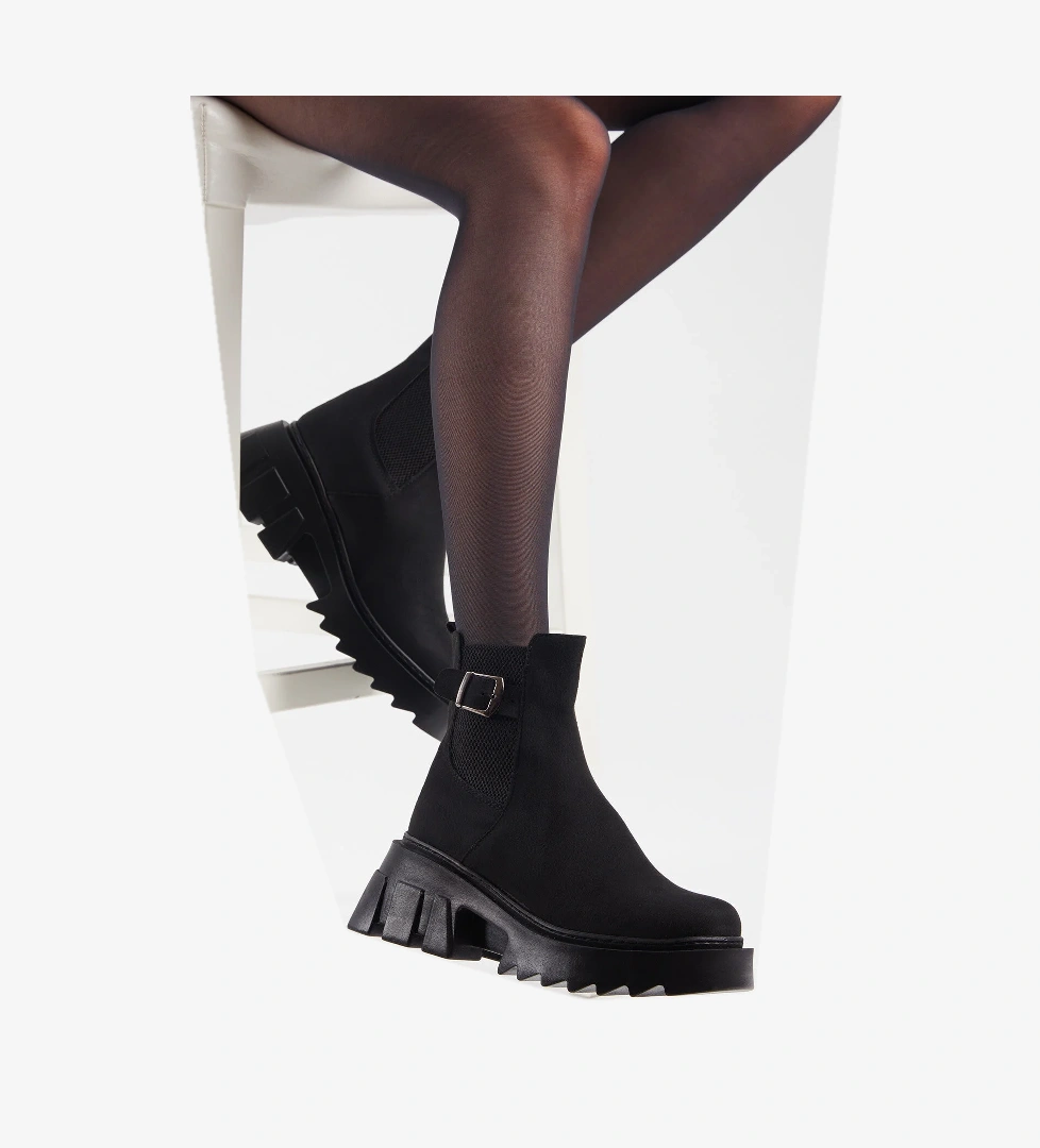 Kadın Siyah Süet Rahat Kalıp Kalın Taban Tokalı Lastikli Bot