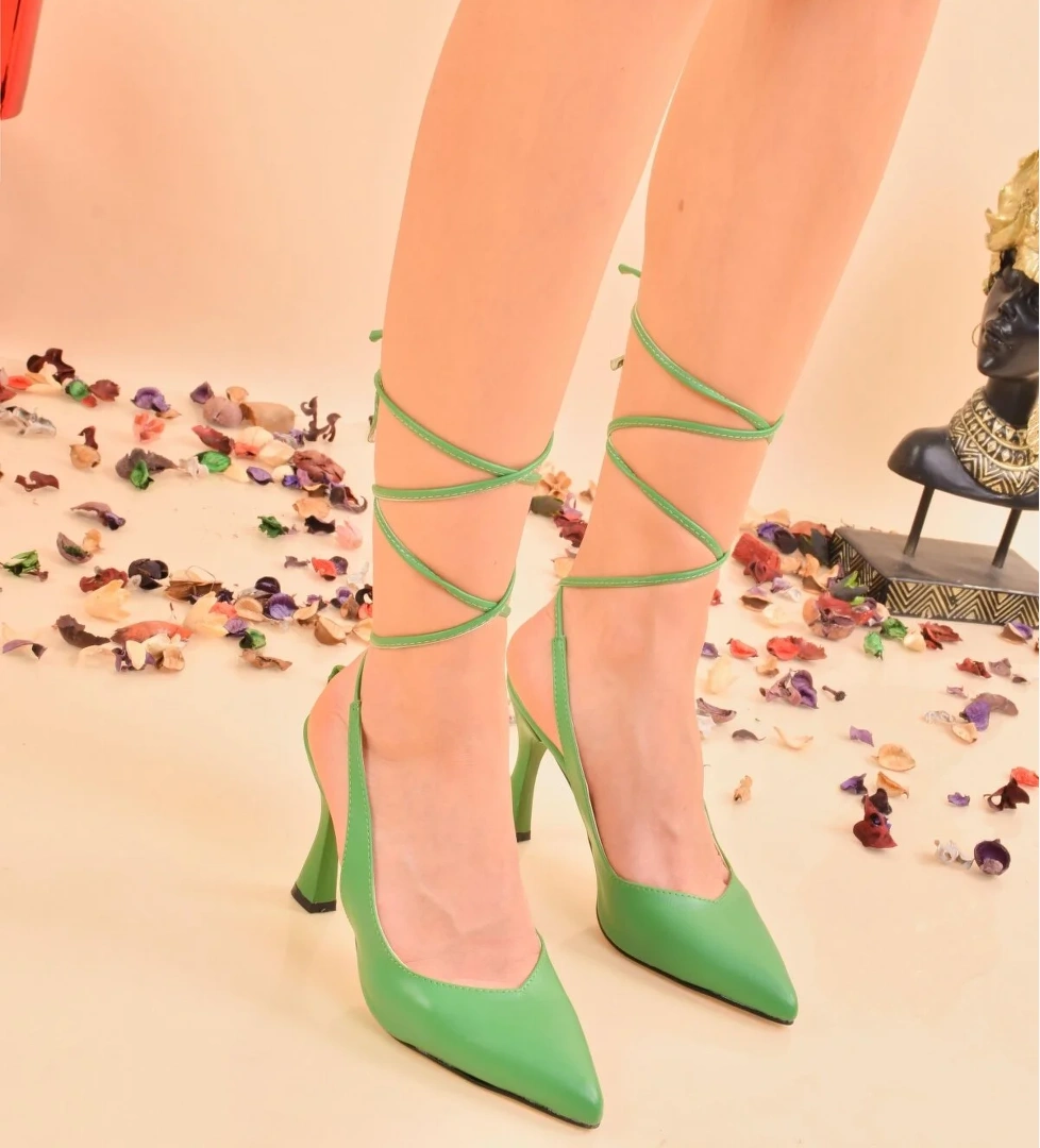 Kadın Bilekten Bağlamalı Kadeh Ökçe Klasik Topuklu Ayakkabı Stiletto