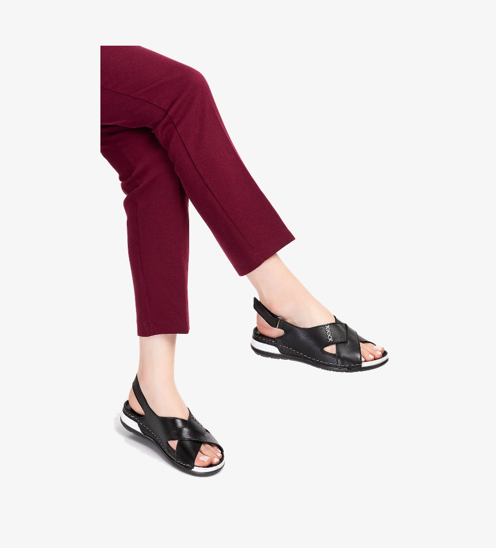 Gondol Kadın Hakiki Deri Anatomik Taban Sandalet iz.4605