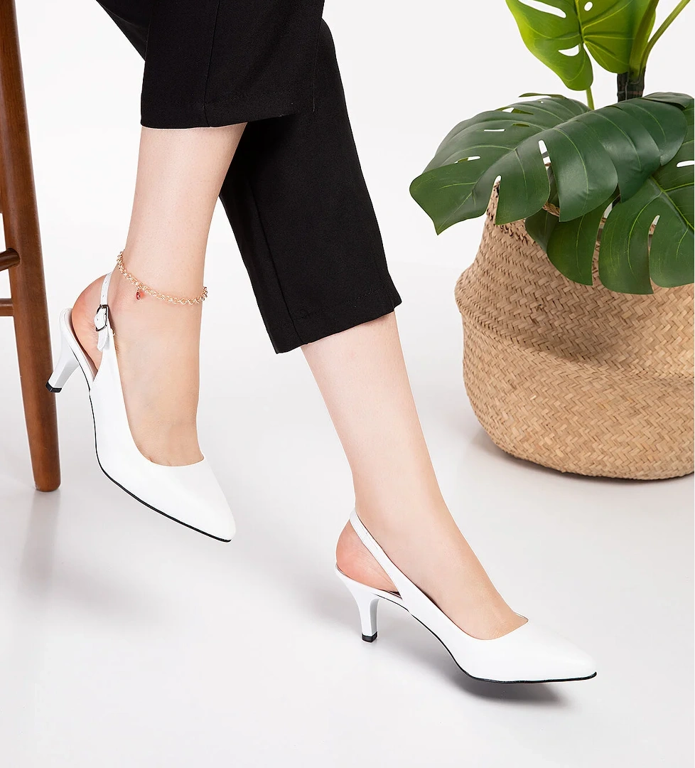 Gondol Kadın Hakiki Deri Orta Boy Topuk Stiletto vdt.230