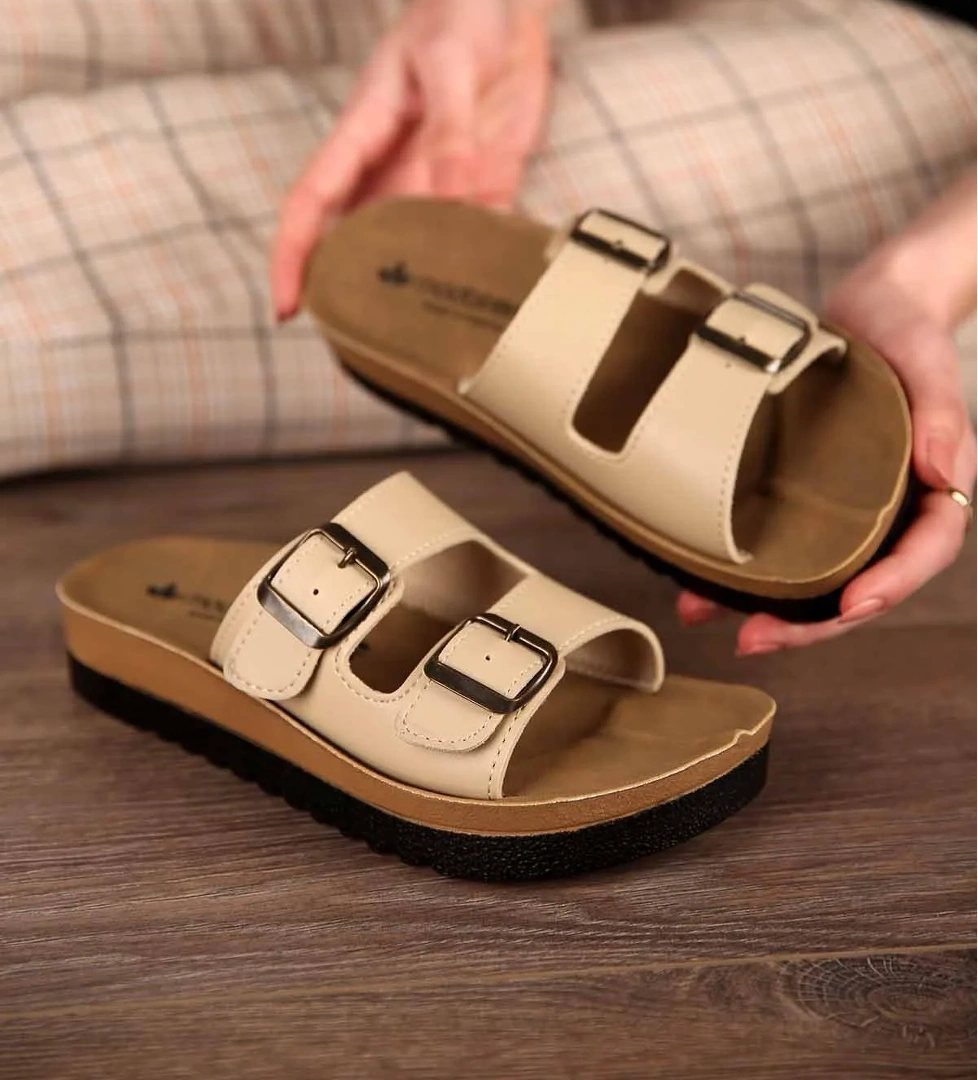 Kadın 2 Toka Kemerli Terlik BEJ CİLT