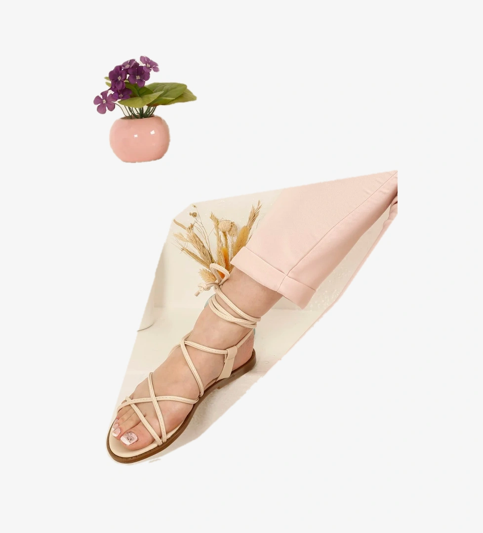 Ccway Kadın İp Bağlamalı Sandalet Ci̇lt model görseli