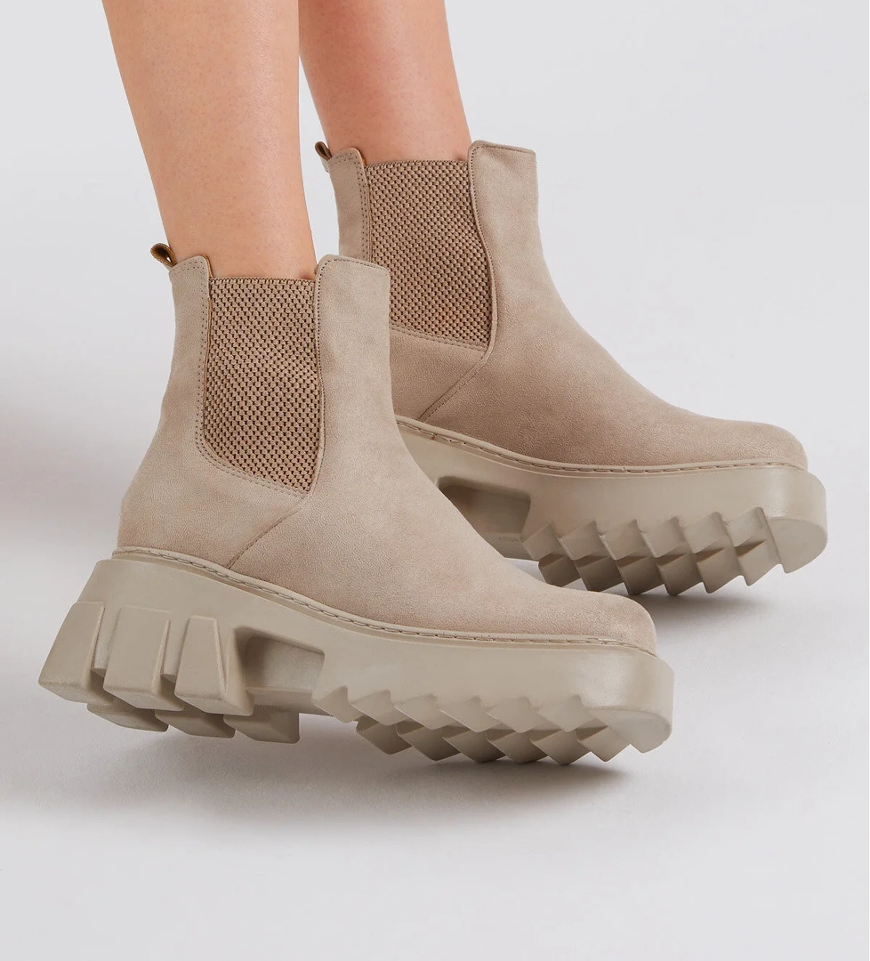 Kadın Krem Süet Lastikli Rahat Kalıp Bot