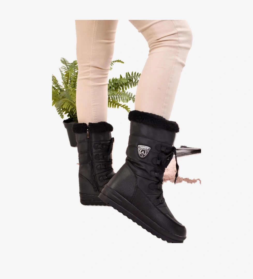 Odesa Ayakkabı Modaonn Kadın Kar Botu Termal Yünlü Çizmesi Kaymaz Taban model görseli