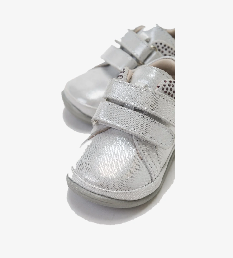 Mnpc Kız Çocuk Gümüş Pudra Hakiki Deri Günlük Ayakkabı model görseli