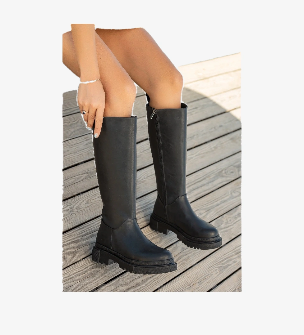 Blanca Siyah Deri Çekme Günlük Kadın Çizme - Görsel 1