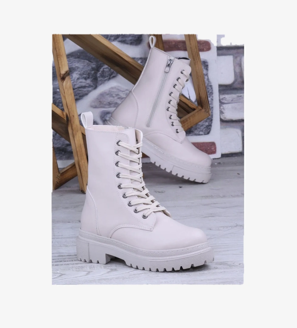 Ghattix Kadın Bağcıklı Fermuarlı Postal Düz Bot Bej Siyah model görseli