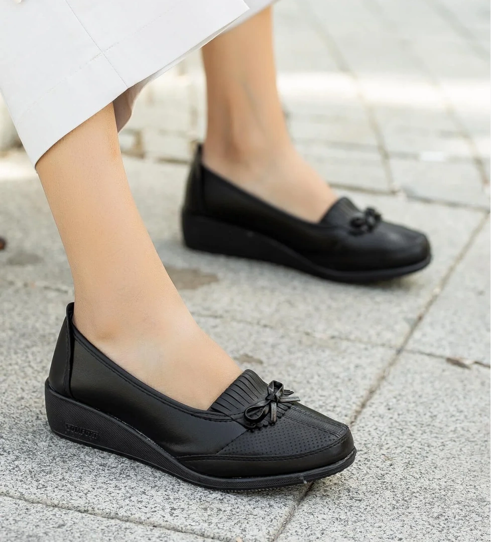 Ccway Kaydırmaz Taban Kadın Babet SİYAH CİLT model görseli