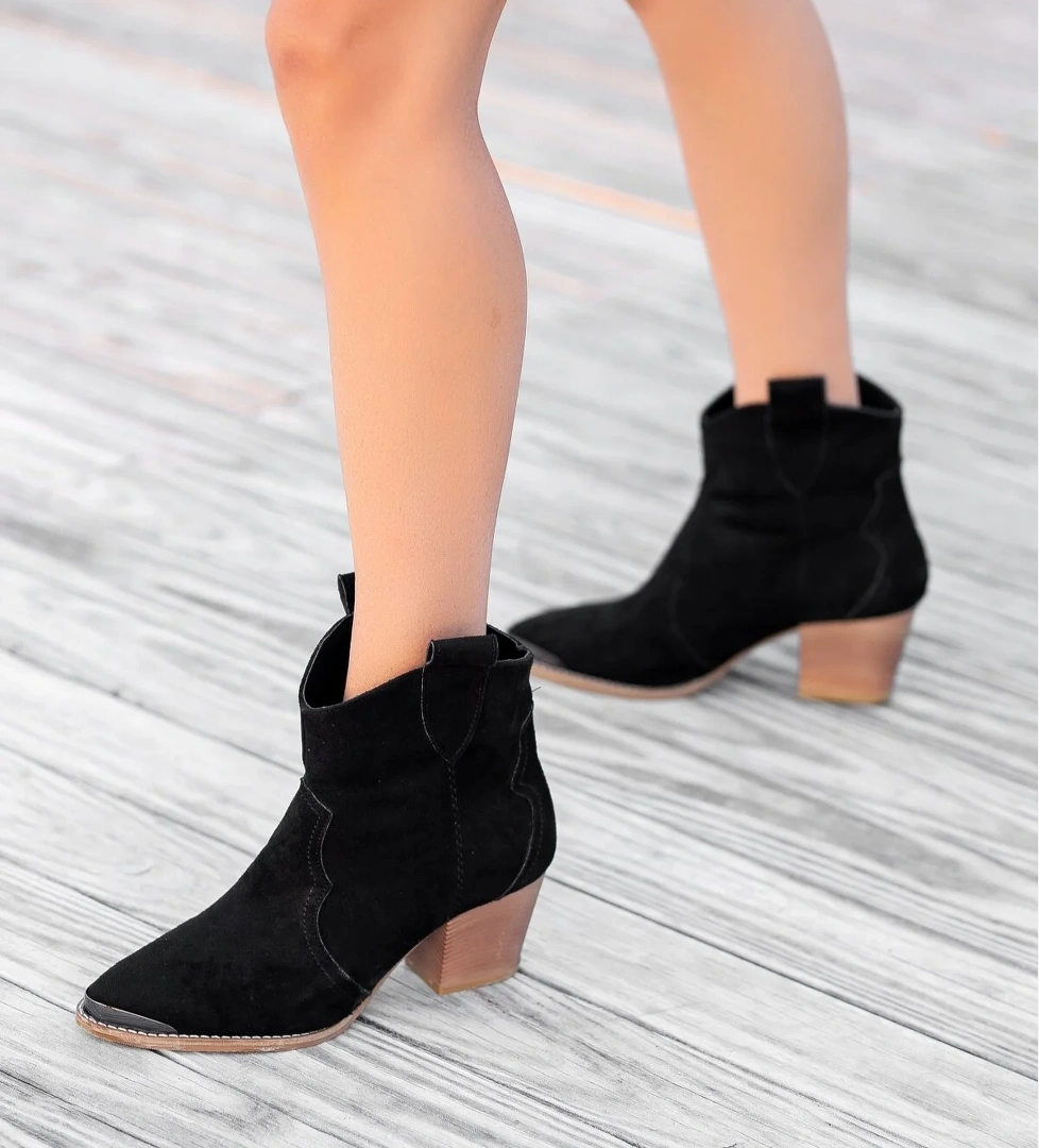 Divolya Seal Siyah Süet Kadın Günlük Kullanım Kovboy Bot model görseli