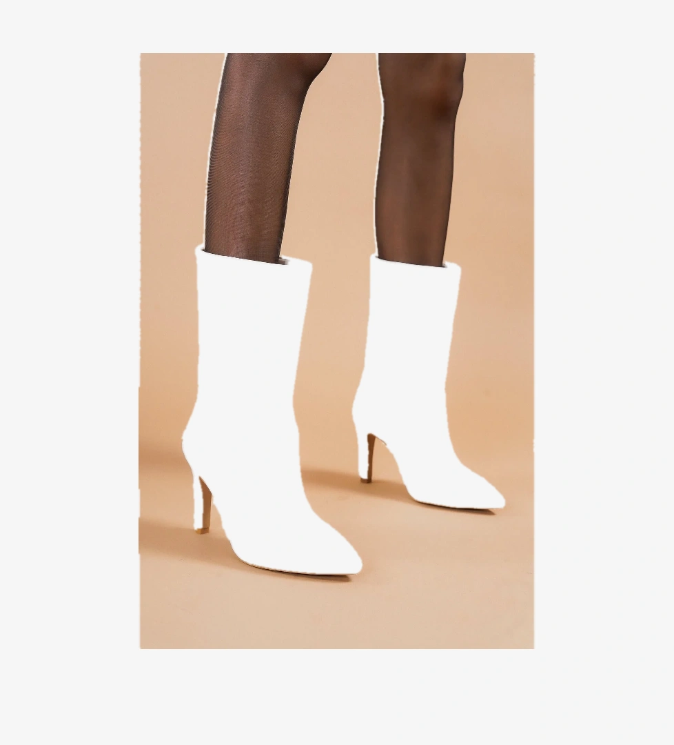 Divolya Seem Bej Topuklu Günlük Kullanım Kısa Çizme model görseli