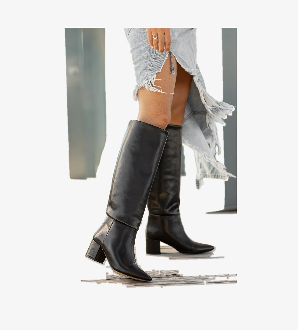 Pavo Siyah Deri Topuklu Yanı Fermuarlı Günlük Kullanım Çizme - Görsel 1