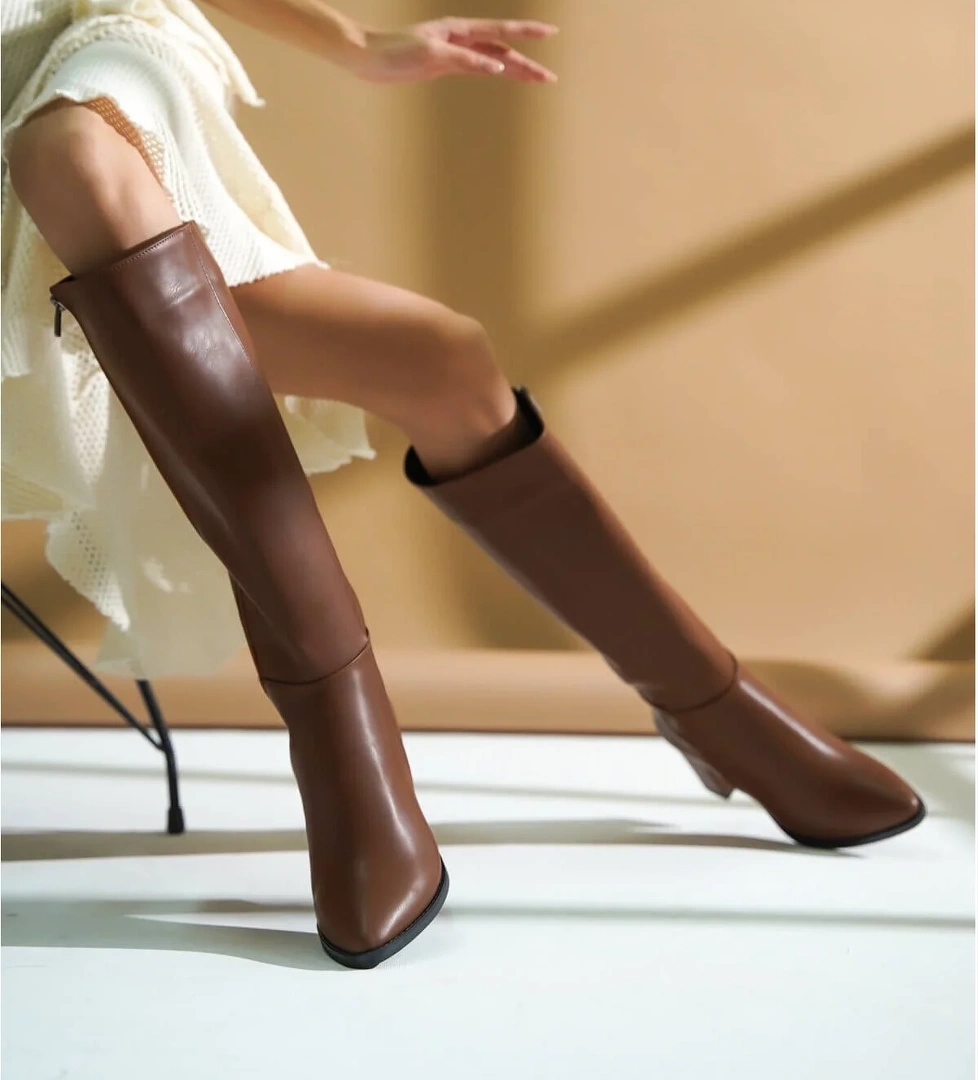 Kleo Kahverengi Deri Topuklu Yanı Fermuarlı Günlük Kullanım Çizme