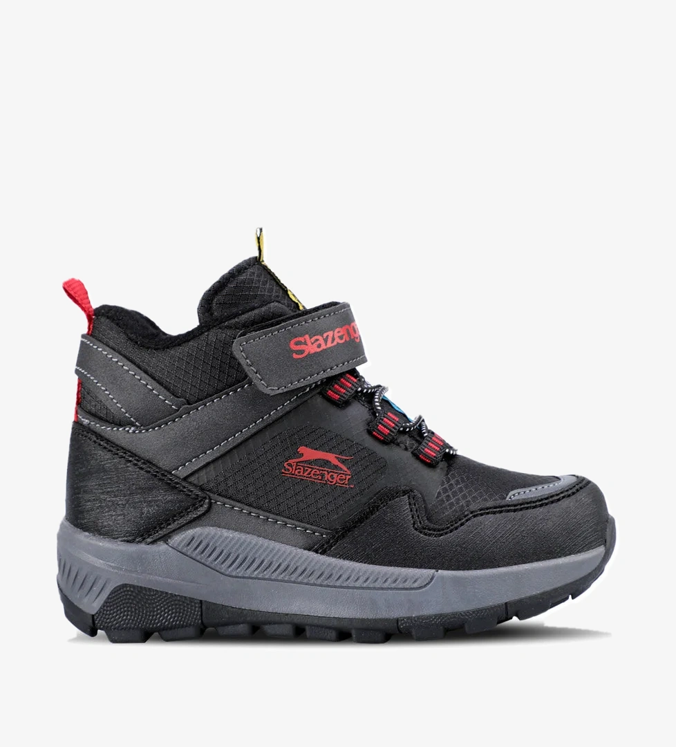 Slazenger Kenzie Bot Siyah / model görseli