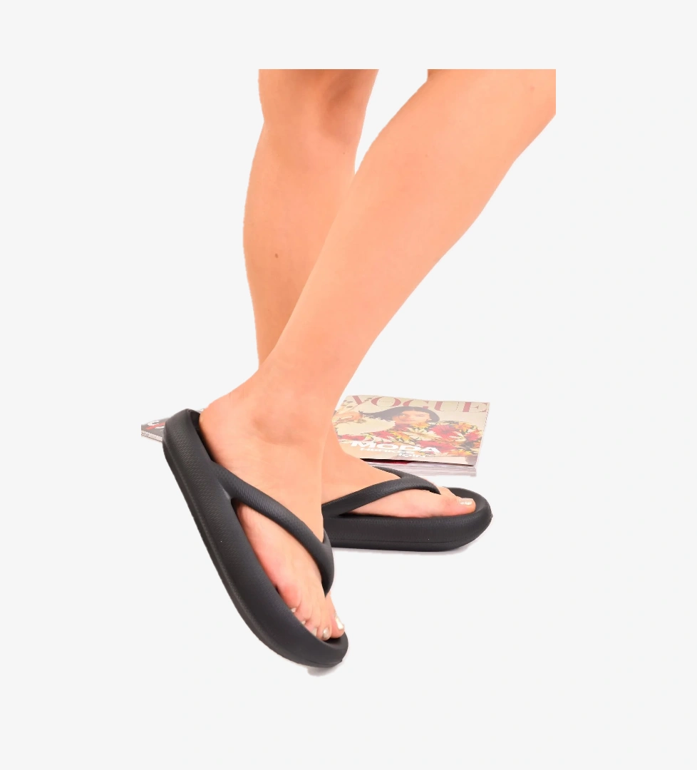 Odesa Ayakkabı Kadın Parmak Arası Terlik Rahat Kaymaz Taban Plaj Havuz Kumsal Terliği model görseli