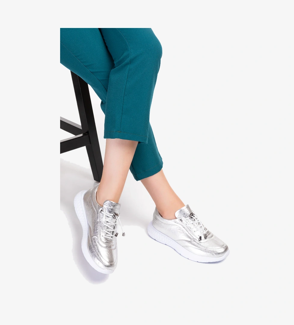 Gondol Içi Dışı Hakiki Deri Faylon Taban Hafif Spor Ayakkabı es.110 - Görsel 1