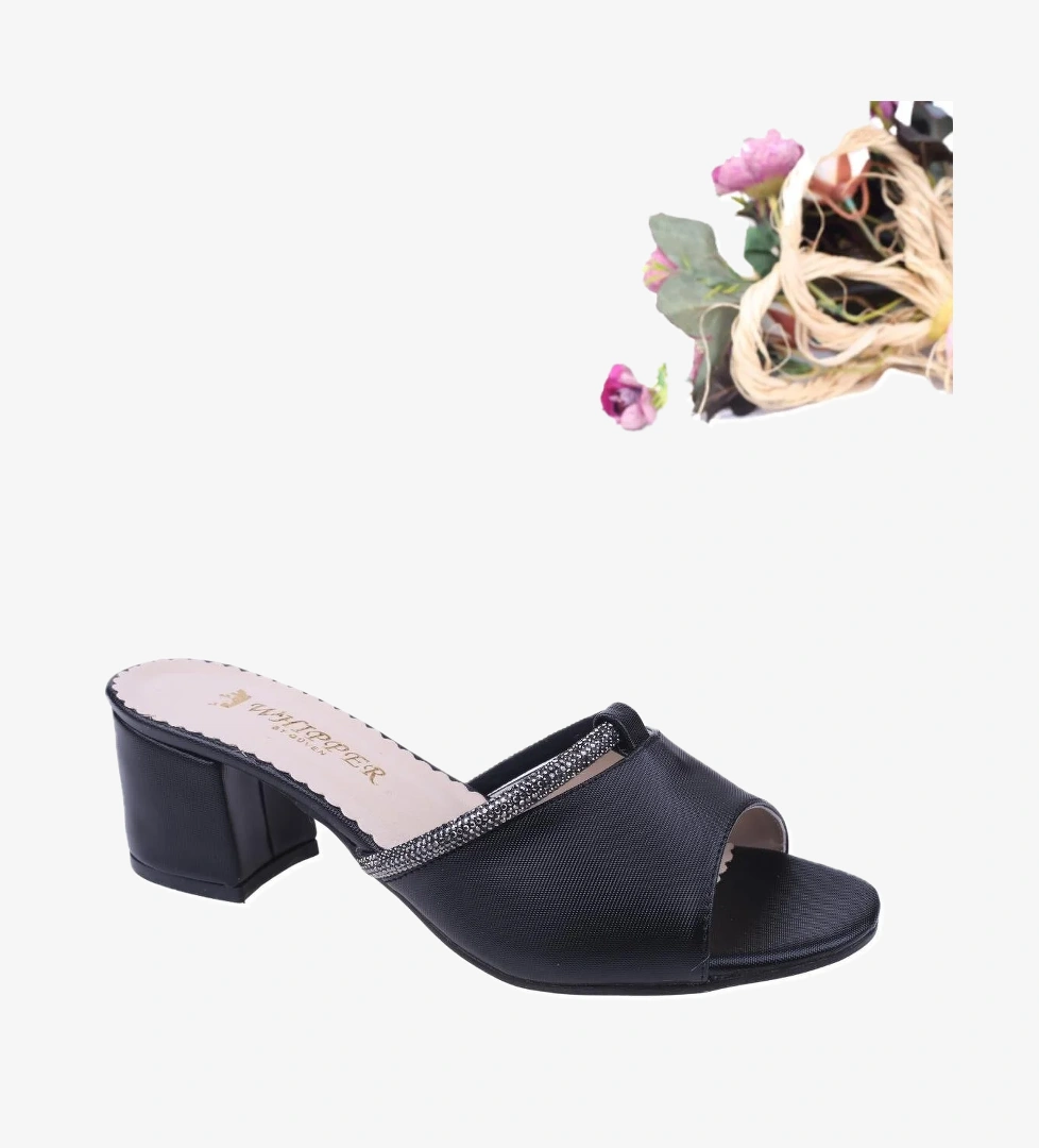 Güven Terlik Whipper By Güven 2464 Taşlı Kare Topuk Bayan Terlik model görseli