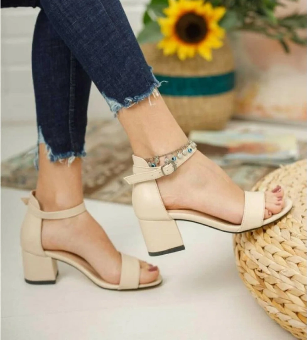 7764 Kadın Ayakkabı Tek Bant