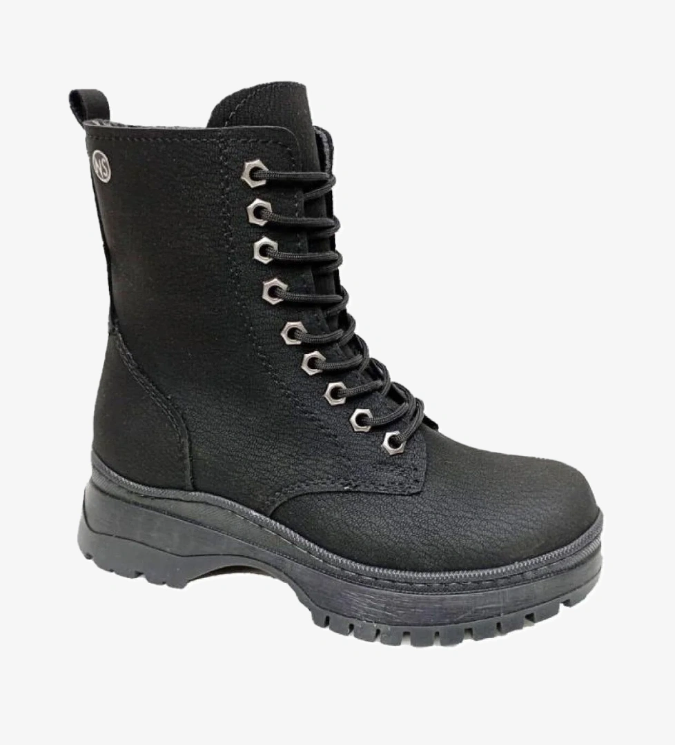 New Star 200-22 Yağlı Deri Postal Kadın Bot model görseli