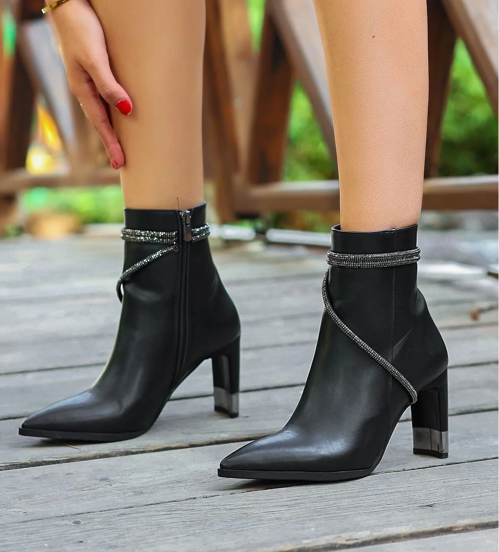 Feles Taşlı Topuklu Kadın Bot model görseli