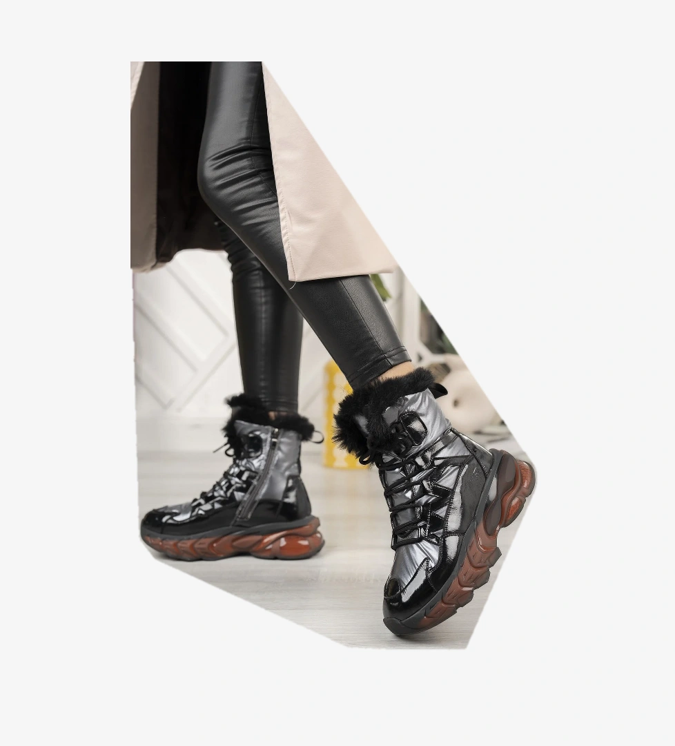 Khayt Alaska Su Geçirmez Kürklü Kaymaz Taban Kadın Kar Botu model görseli