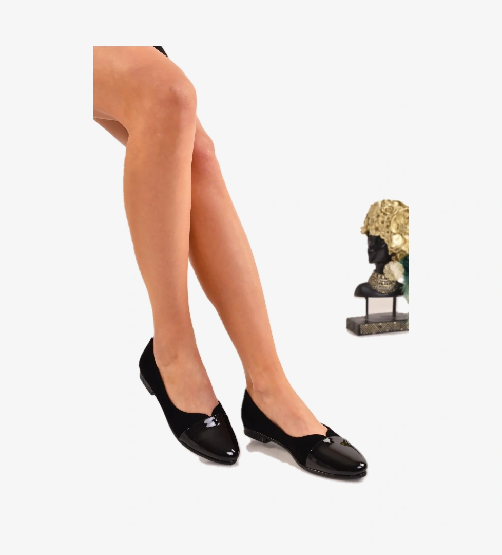 Siyah Cilt &amp; Kadife Kadın Babet