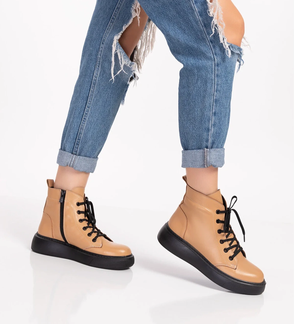 Gondol Kundura Gondol Içi Dışı Hakiki Deri Anatomik Taban Bot gap.15500 model görseli