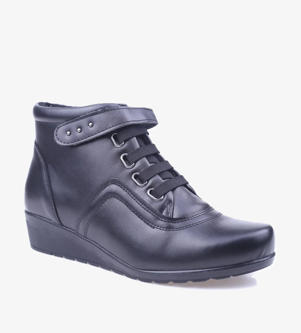 Edik 311 Termo Taban Siyah Kadın Bot model görseli