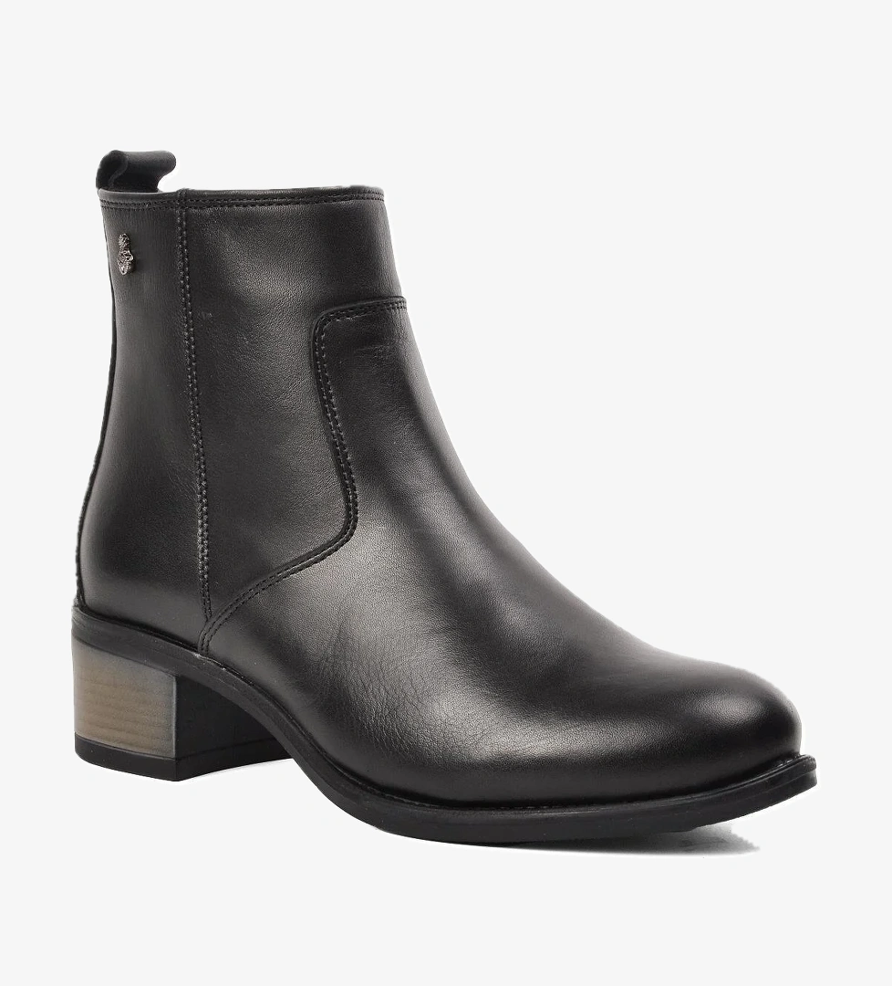 8691 Siyah Hakiki Deri Kadın Topuklu Bot