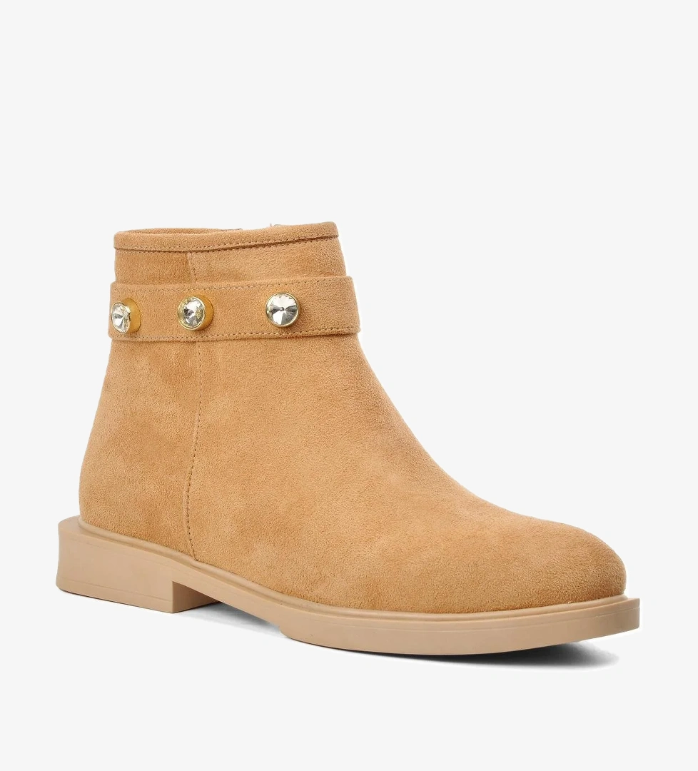 Ayakmod K020 Bej Süet Kadın Bot model görseli