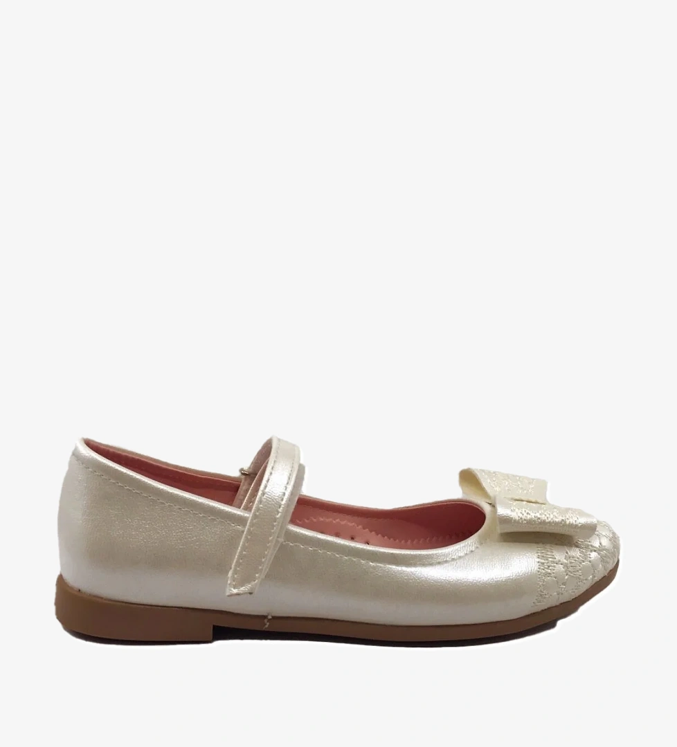 Sema 3996 Kız Çocuk Papyon Fiyonk Cırtlı Babet Ayakkabı model görseli