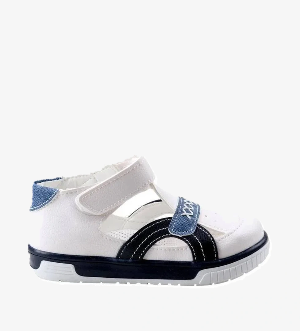 4015 Önü Kapalı Erkek Çocuk Bebe Sandalet Ayakkabı