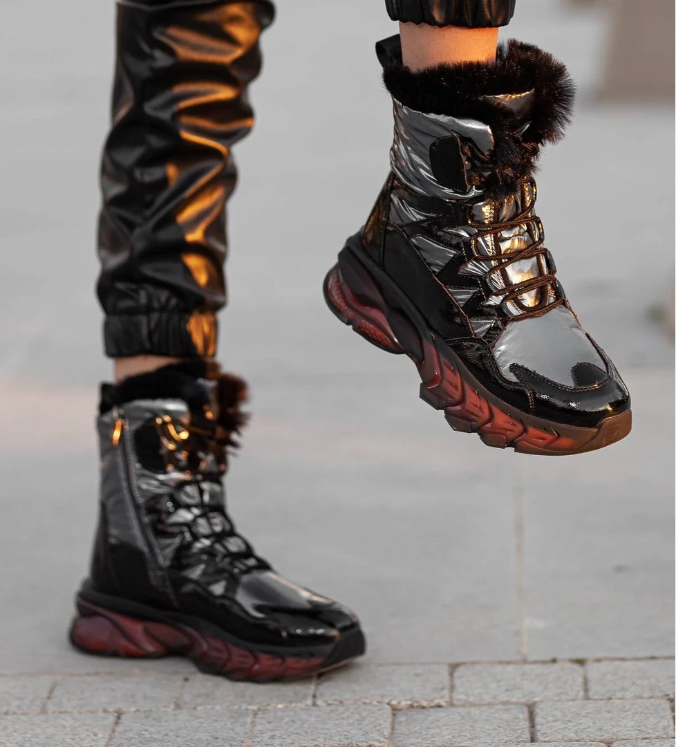 Khayt Fashion Iglo Thermal Kürklü Kadın Kar Botu model görseli