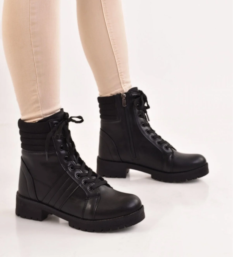 Odesa Ayakkabı Odesa Ayakkabı Siyah Kadın Postal Bot model görseli