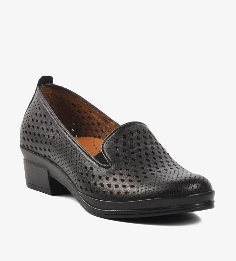 82 Siyah Hakiki Deri Kadın Günlük Ayakkabı