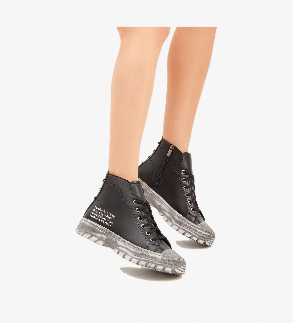 Kadın Siyah Rahat Kalıp Arkası Bağcık Detaylı Bağcıklı Spor Ayakkabı - Görsel 1