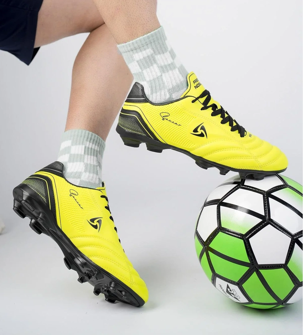 Pascal Unisex Garantili Krampon Halı Saha Futbol Spor Ayakkabı