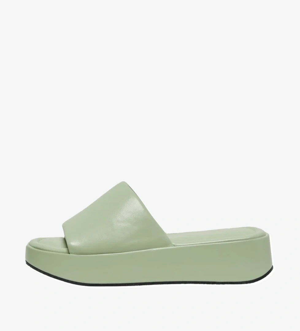 Yeşil Kadın Terlik 15288131