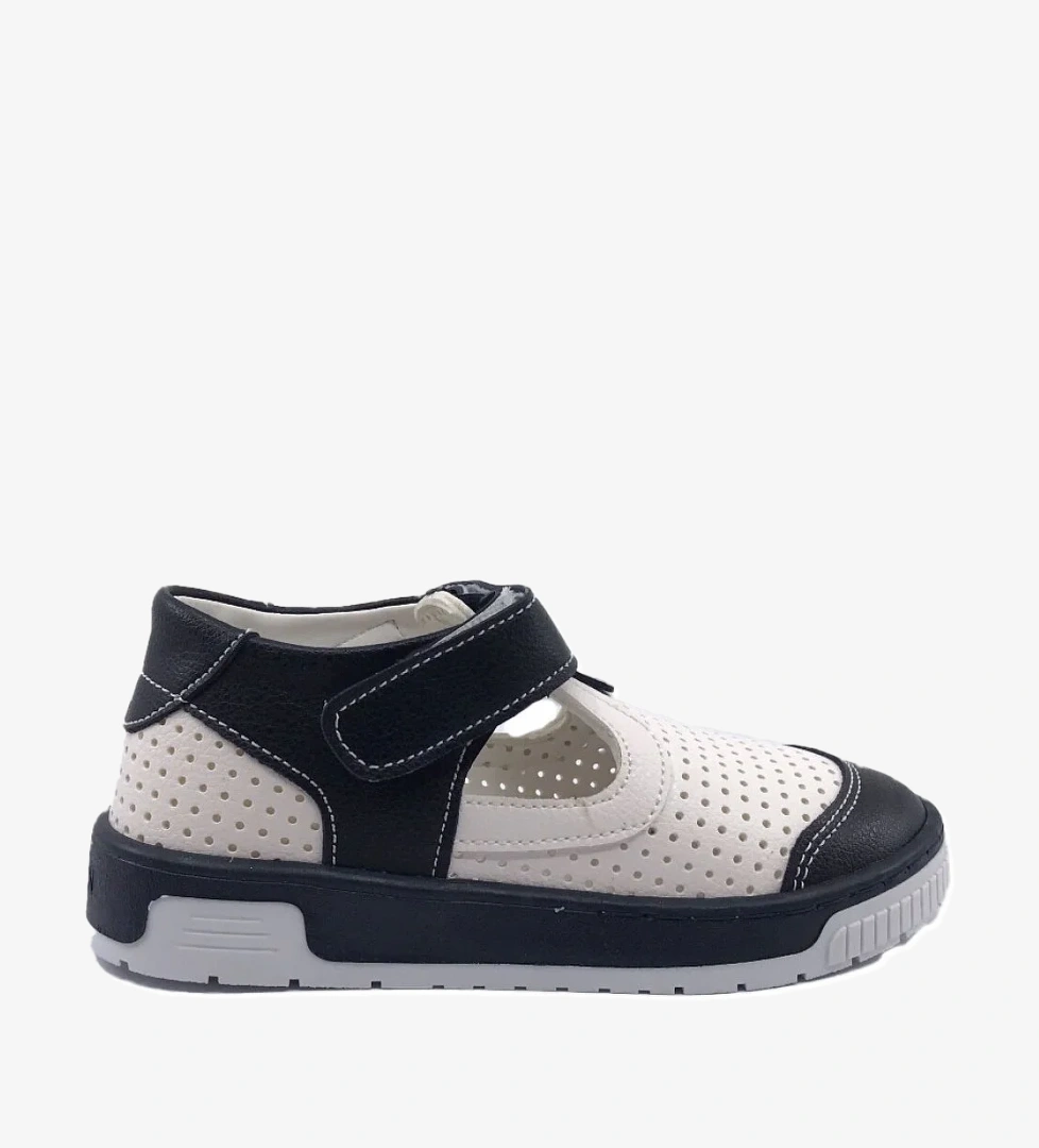 4034 Önü Kapalı Erkek Çocuk Sandalet Ayakkabı