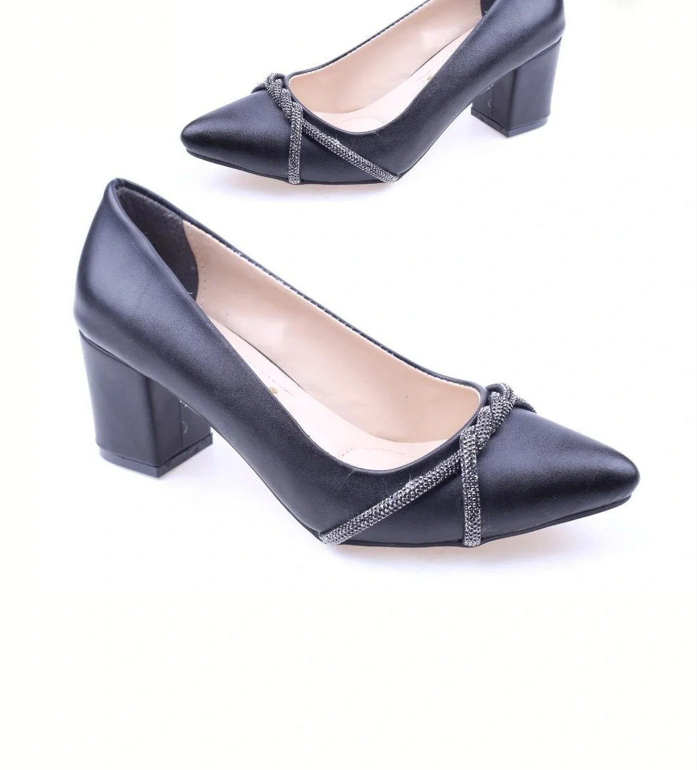 450 Kadın Günlük 6 cm Topuklu Cilt Ayakkabı - Görsel 1