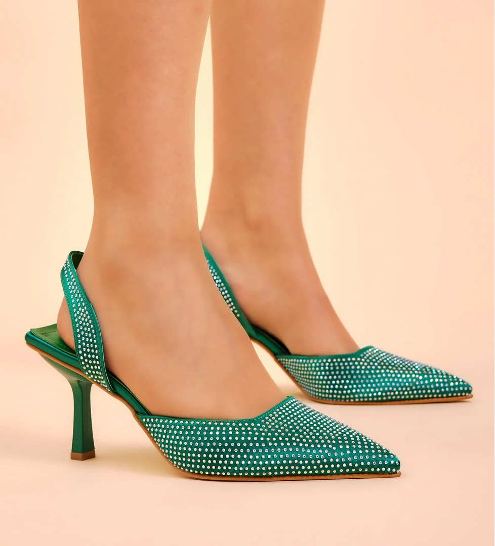 Tonny Black Kadın Fuşya Yeşil Gecce Serisi Taş İşlemeli Sivri Burunlu Topuklu Ayakkabı model görseli