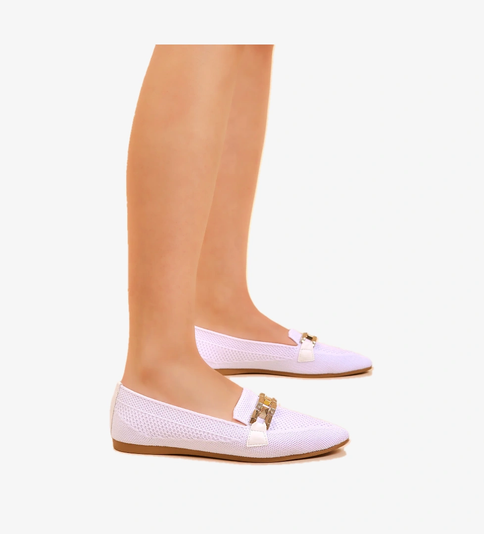 Kadın Beyaz Rahat Kalıp Tokalı Örgü Babet