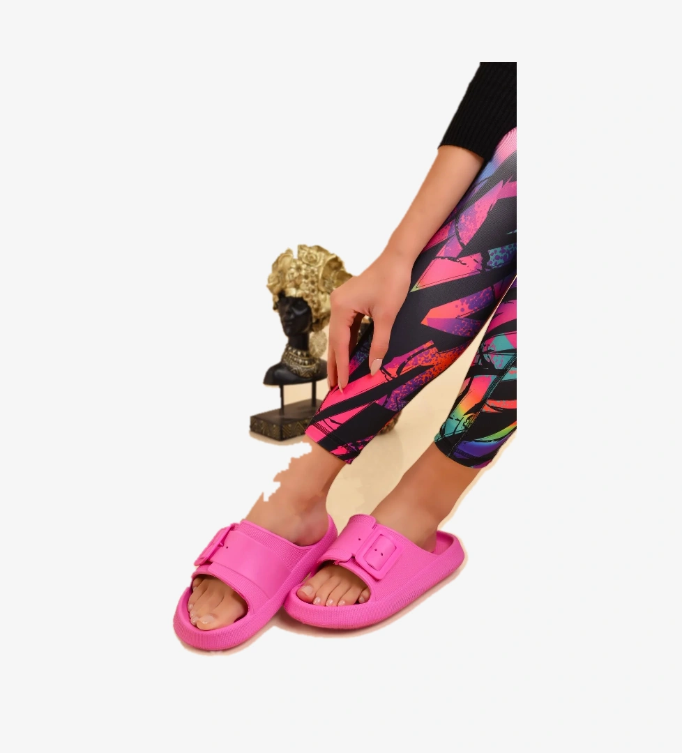 Şık Plaj Havuz Bahçe Deniz Yazlık Yumuşak Kalın Tabanlı Tek Bant Tokalı Kadın Günlük Terlik