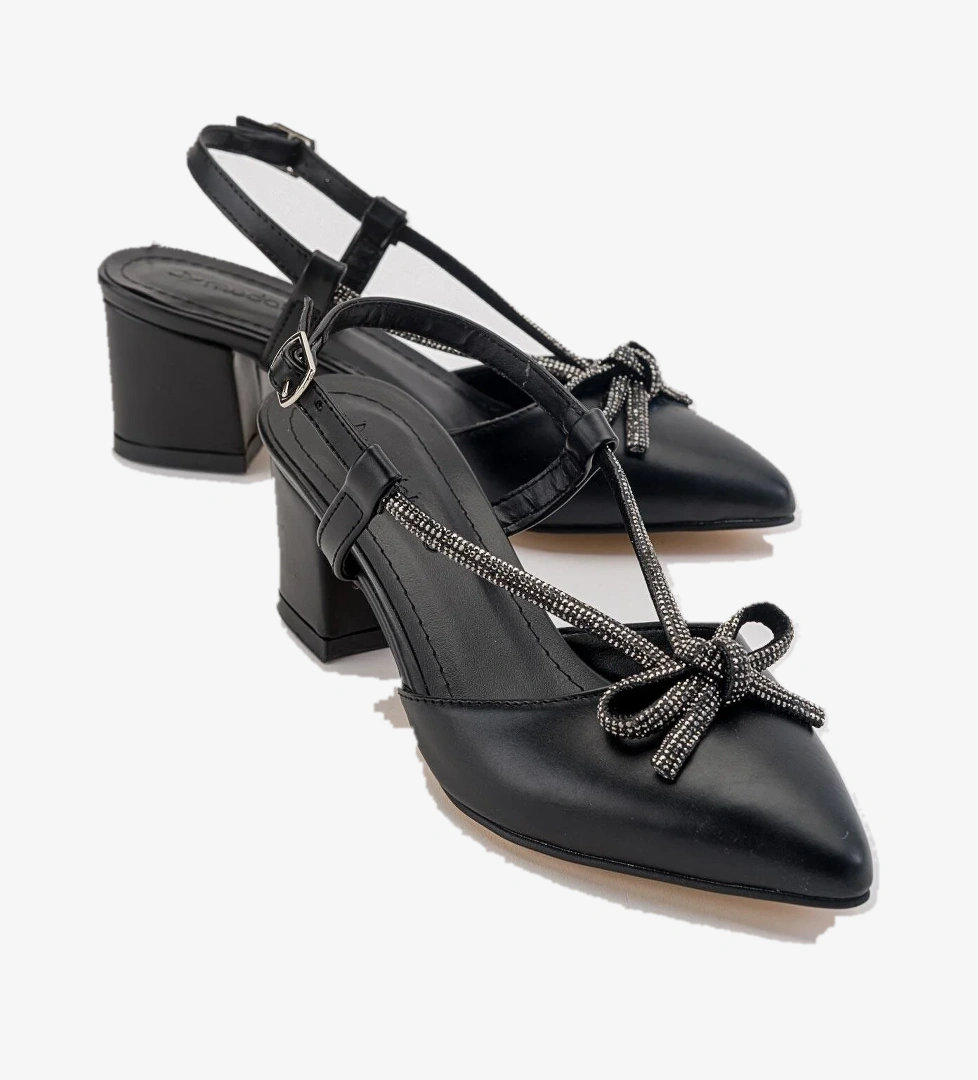 Fiyonk Taşlı Kadın Topuklu Sandalet SİYAH CİLT