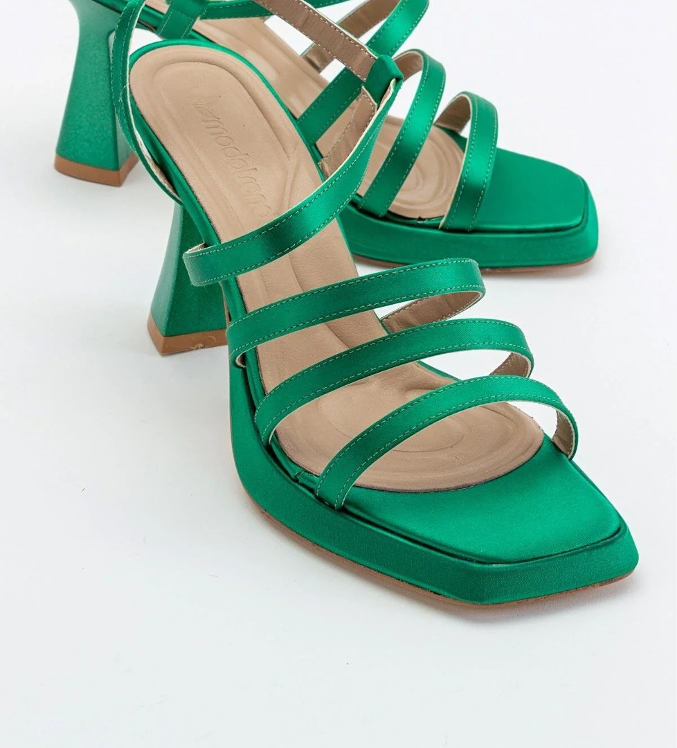 3 Biyeli Platformlu Kadın Topuklu Sandalet ÇİMEN YEŞİLİ SATEN