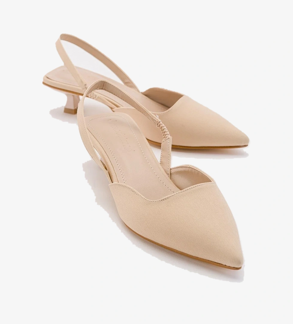 Ccway Kadın Topuklu Sandalet Ten Si̇yah Zra model görseli