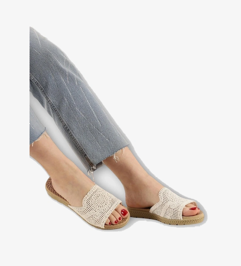 Kadın Örgülü Günlük Rahat Terlik BEYAZ - Görsel 1