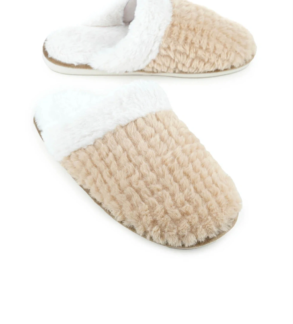 Kışlık İçi Peluşlu Kadın Ev Terlik - Görsel 1
